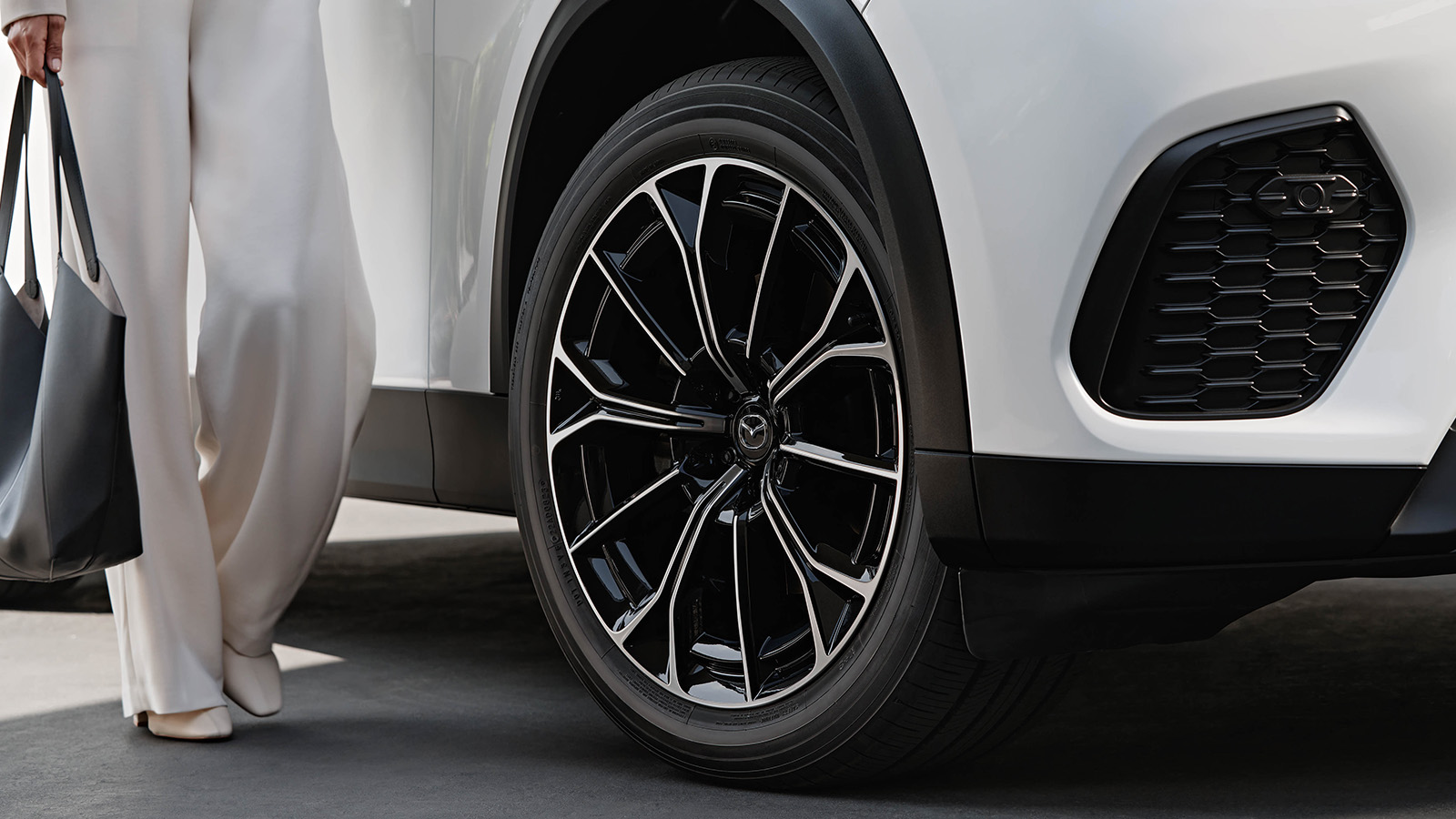 2025 Mazda CX-70 PHEV Safety Features